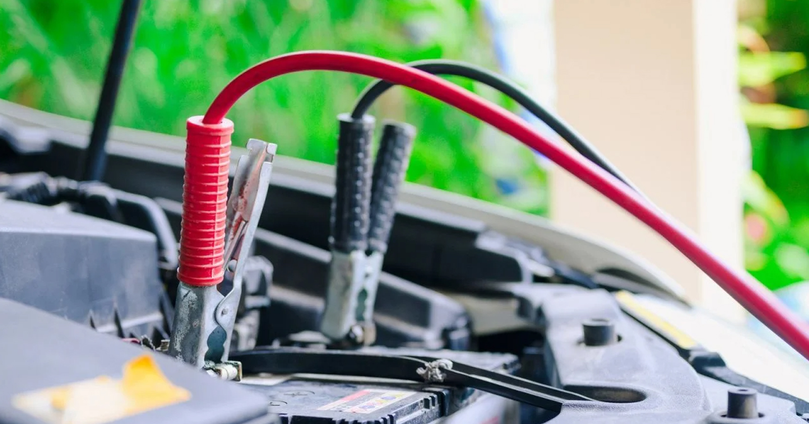 Ayvalık Akü Takviye